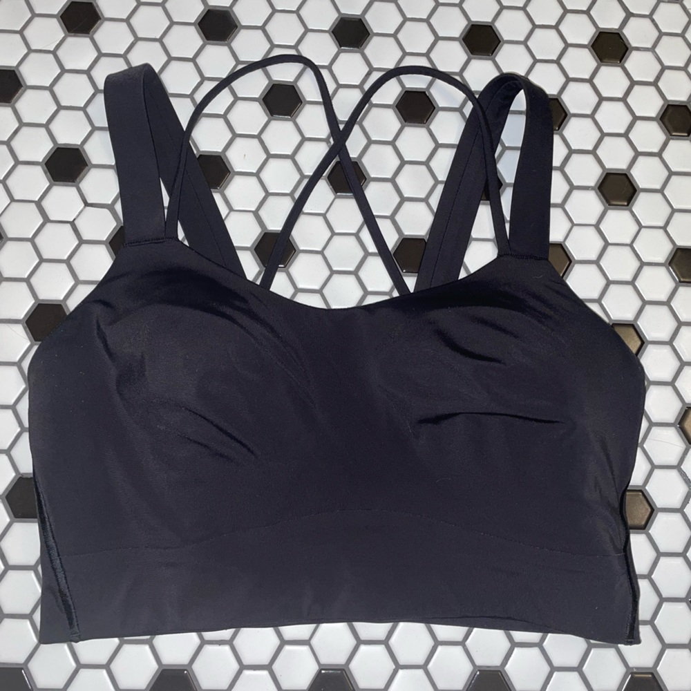Lululemon Like a Cloud Longline Bra *Light Support, D/DD Cup Size 6 Black